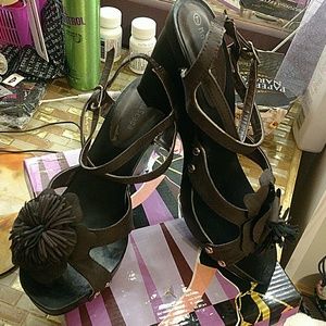 Moda Scapa Brown Fringe Wedges